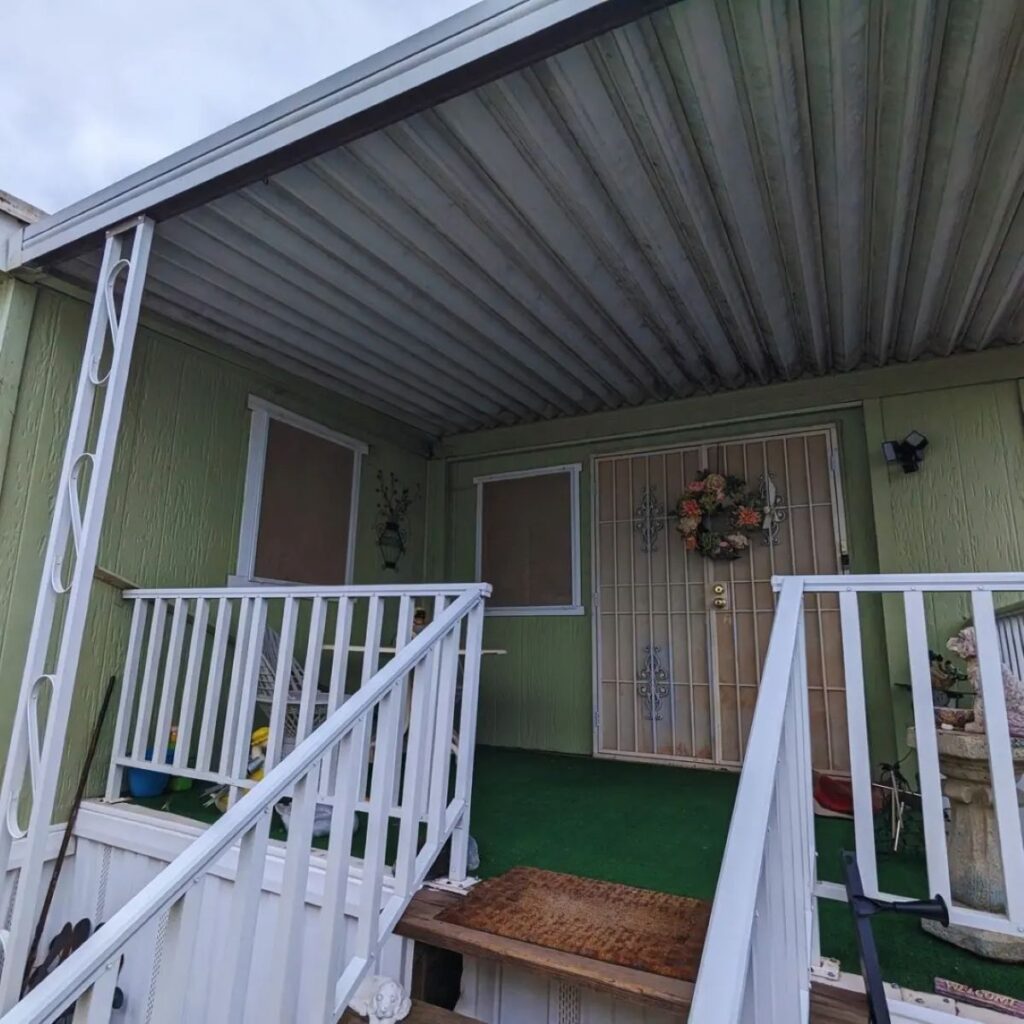 exterior-paint-mobile-home-park-before.jpg