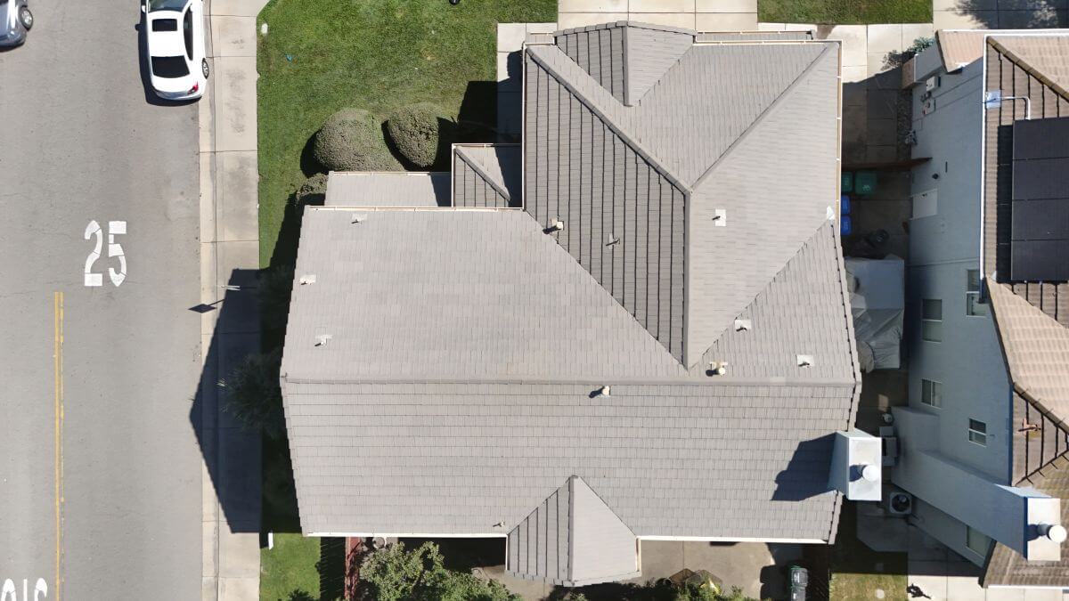 lodi-california-roof-soft-wash-after.jpg