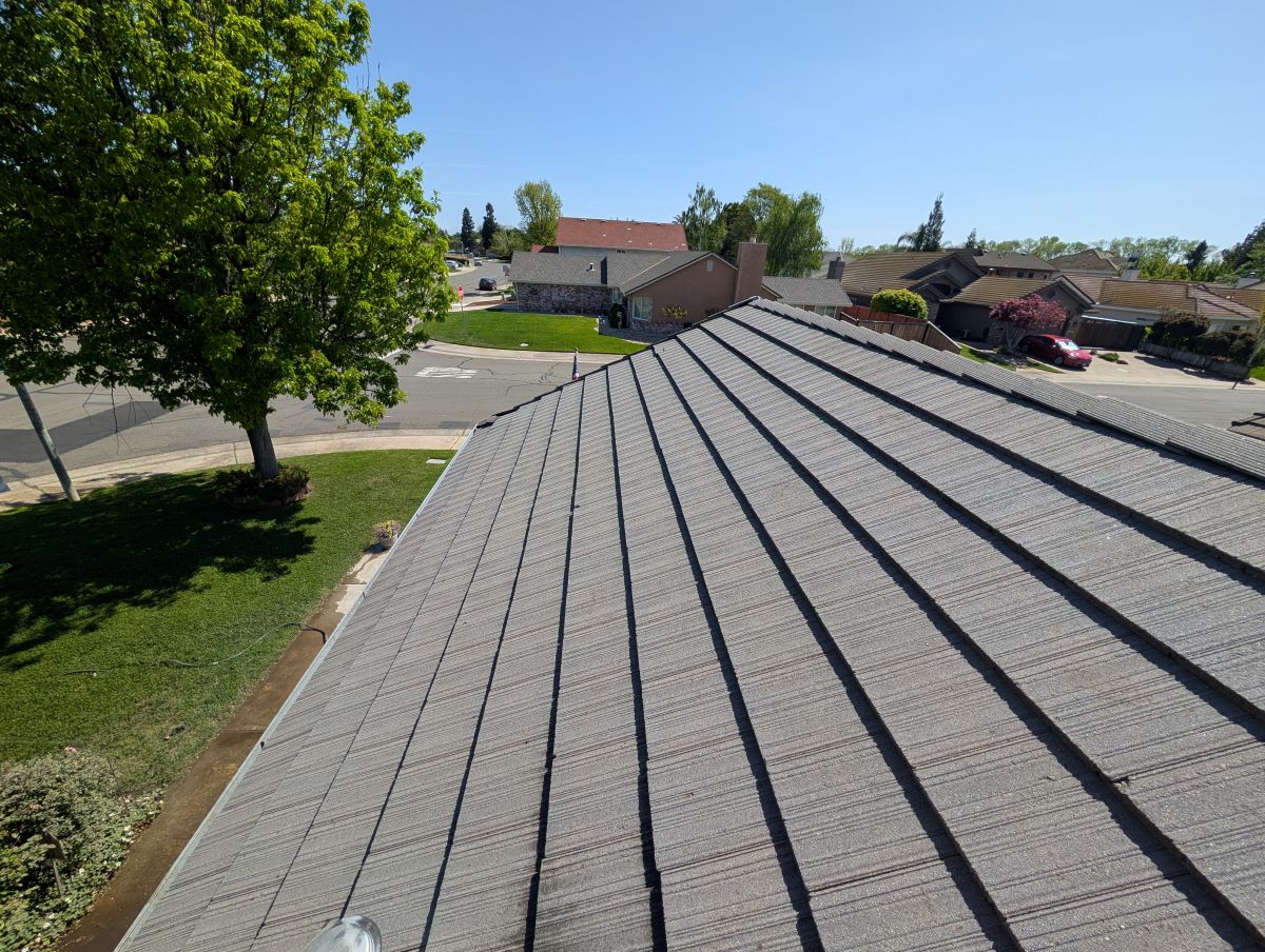 roof-cleaning-results-lodi-california1.jpg